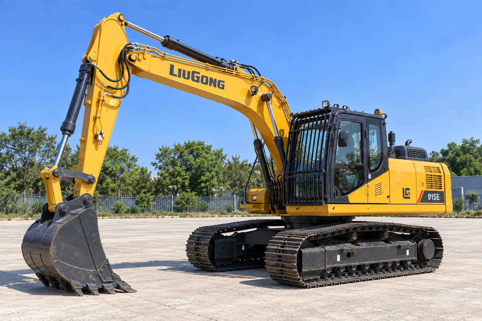 Illustrative exterior front left 45 view of LiuGong 915E excavator; not a photograph of a specific machine.